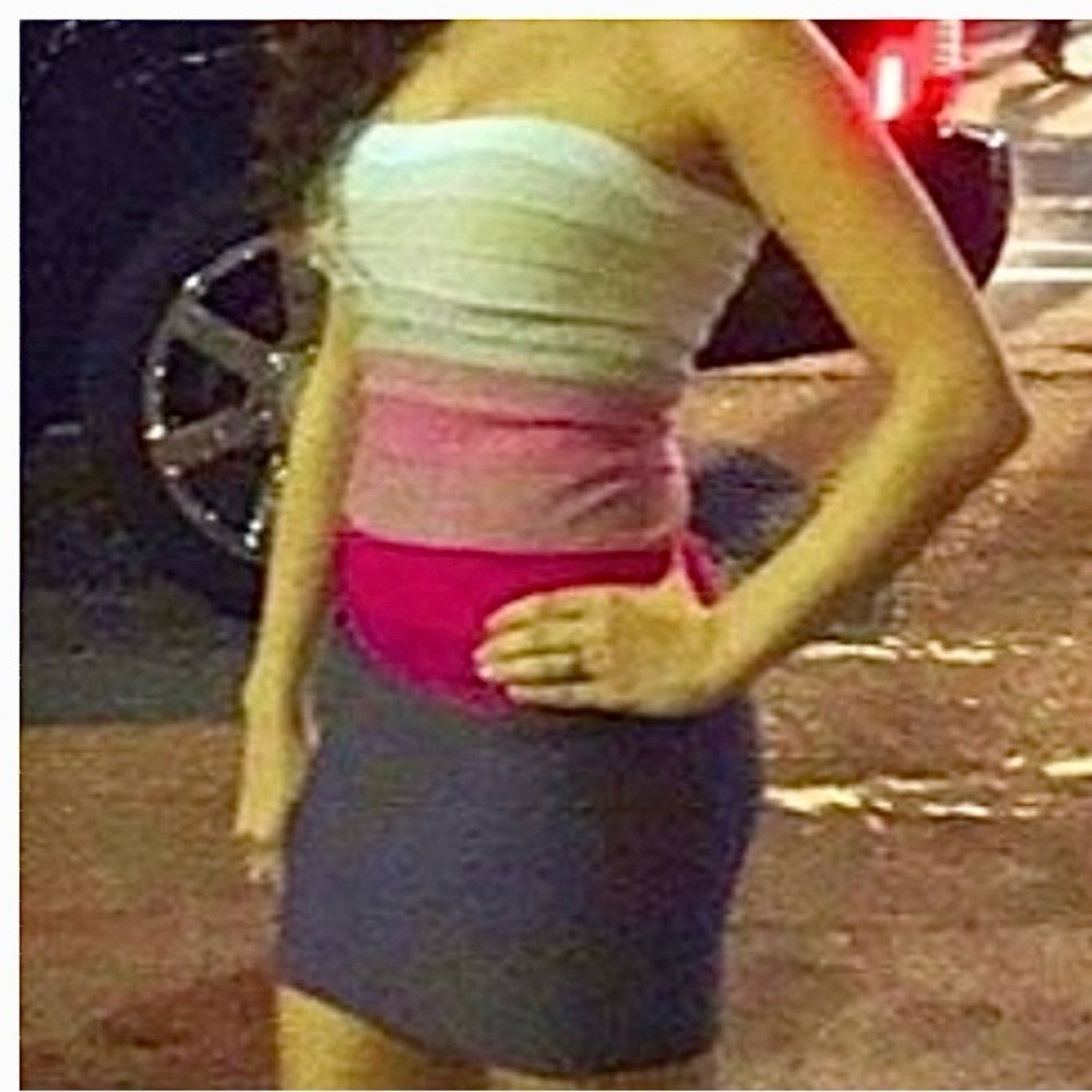 Stunning Marciano bandage style tube strapless bar dress w party vibe